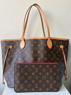 Louis Vuitton Neverfull MM
